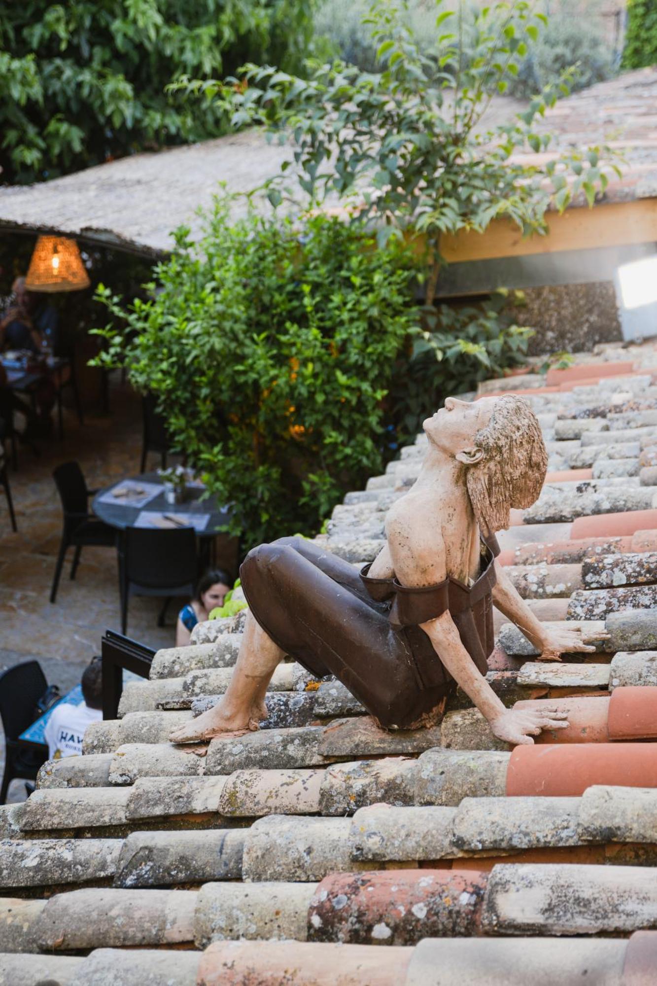Auberge De La Tour โอปส์ ภายนอก รูปภาพ